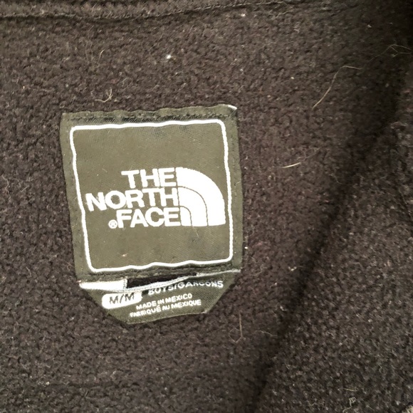 North face jacket 🔥 - Picture 3 of 6